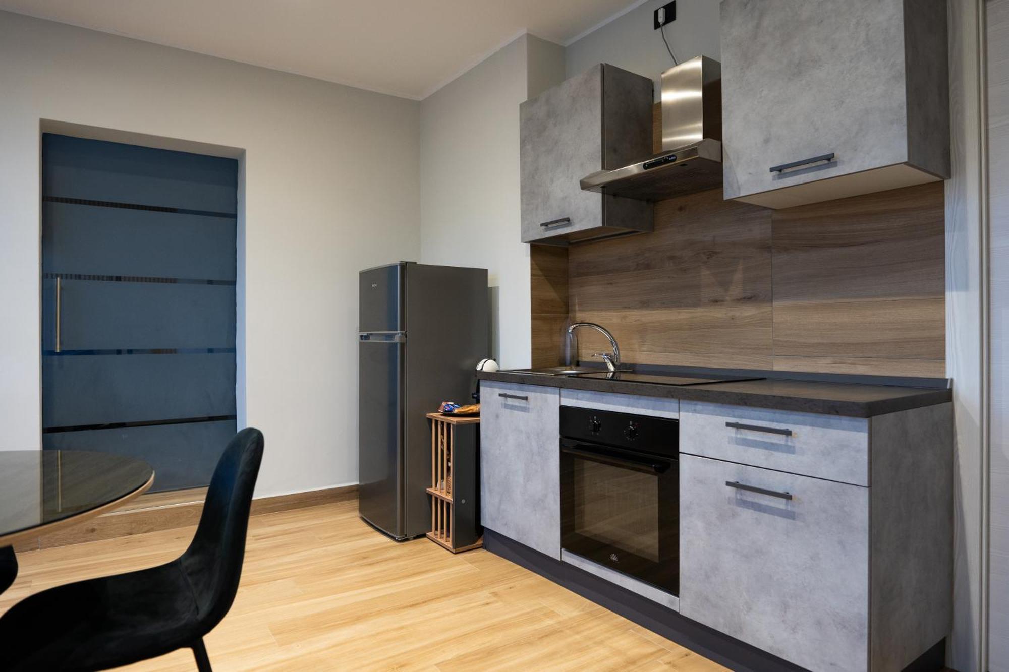 Casa Con Veranda E Idromassaggio 巴列塔 外观 照片